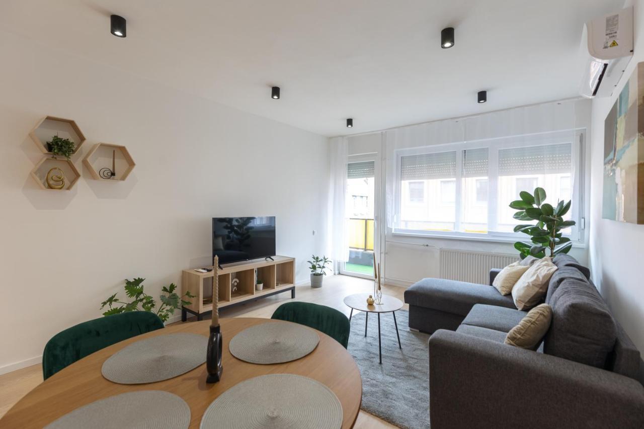Gems Of Budapest - Emerald Suite Buitenkant foto